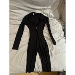 Sexy Sleek Black Long Sleeve Catsuit - Size Small